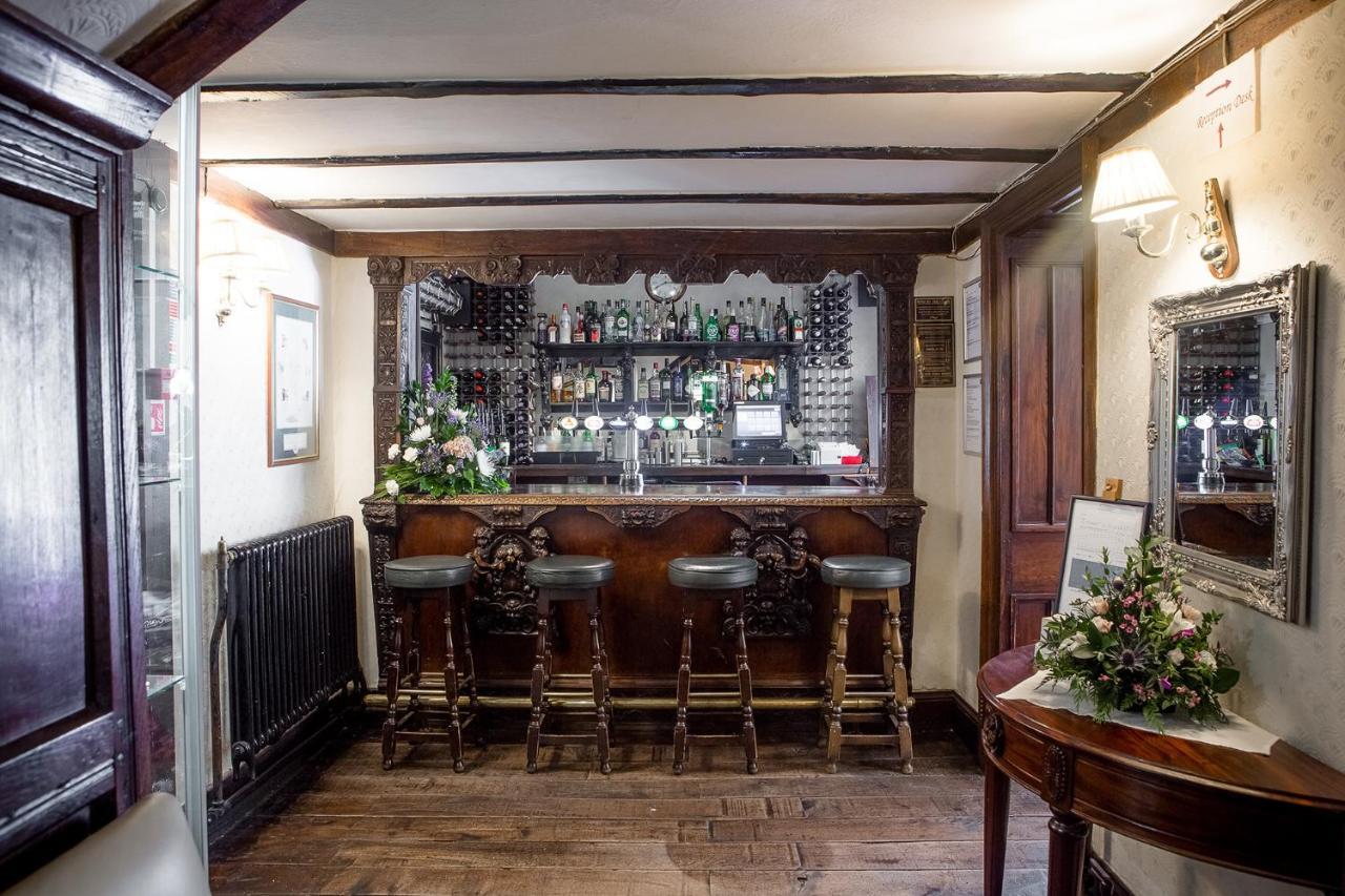 Hotel Maesmawr Hall